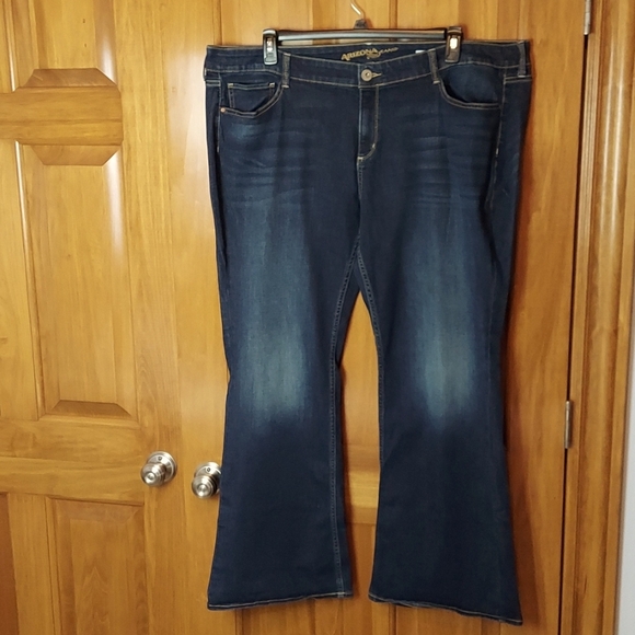 •🆕➕️ Arizona Jean Company Stretchy Bootcut Flared Jeans, Size 24 Plus Juniors - Picture 1 of 8